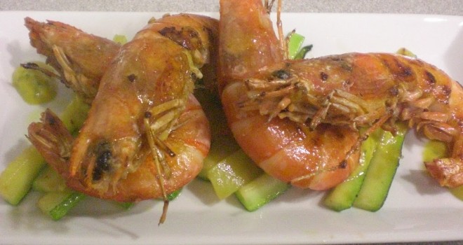 Gambas con calabacín y mostaza de hierbas