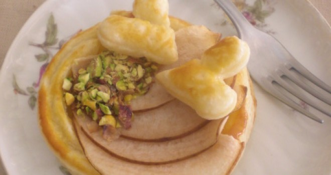 Tartas de pera y pistachos para celebrar la llegada de los Reyes Magos