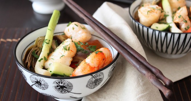 Wok de verduras con merluza y gambas